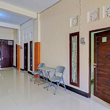 Oyo 91864 Holistic Stay Jimbaran Экстерьер фото