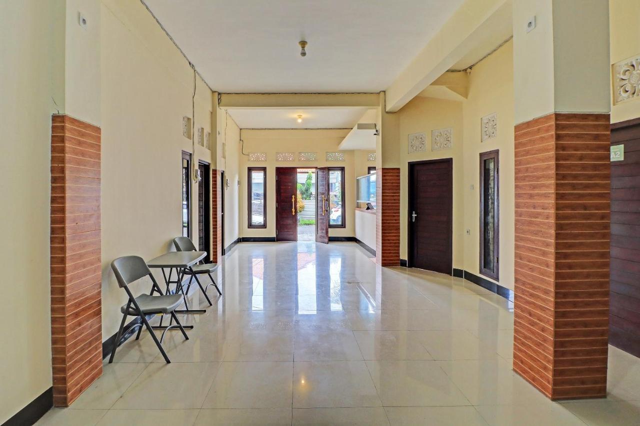 Oyo 91864 Holistic Stay Jimbaran Экстерьер фото