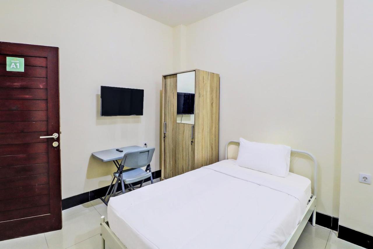 Oyo 91864 Holistic Stay Jimbaran Экстерьер фото